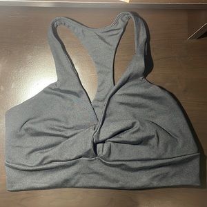 Victoria’s Secret Twist Sports Bra Large